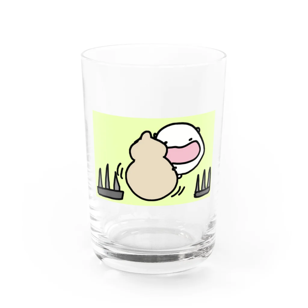 ダイナマイト87ねこ大商会のスリルを楽しむねこです Water Glass :front