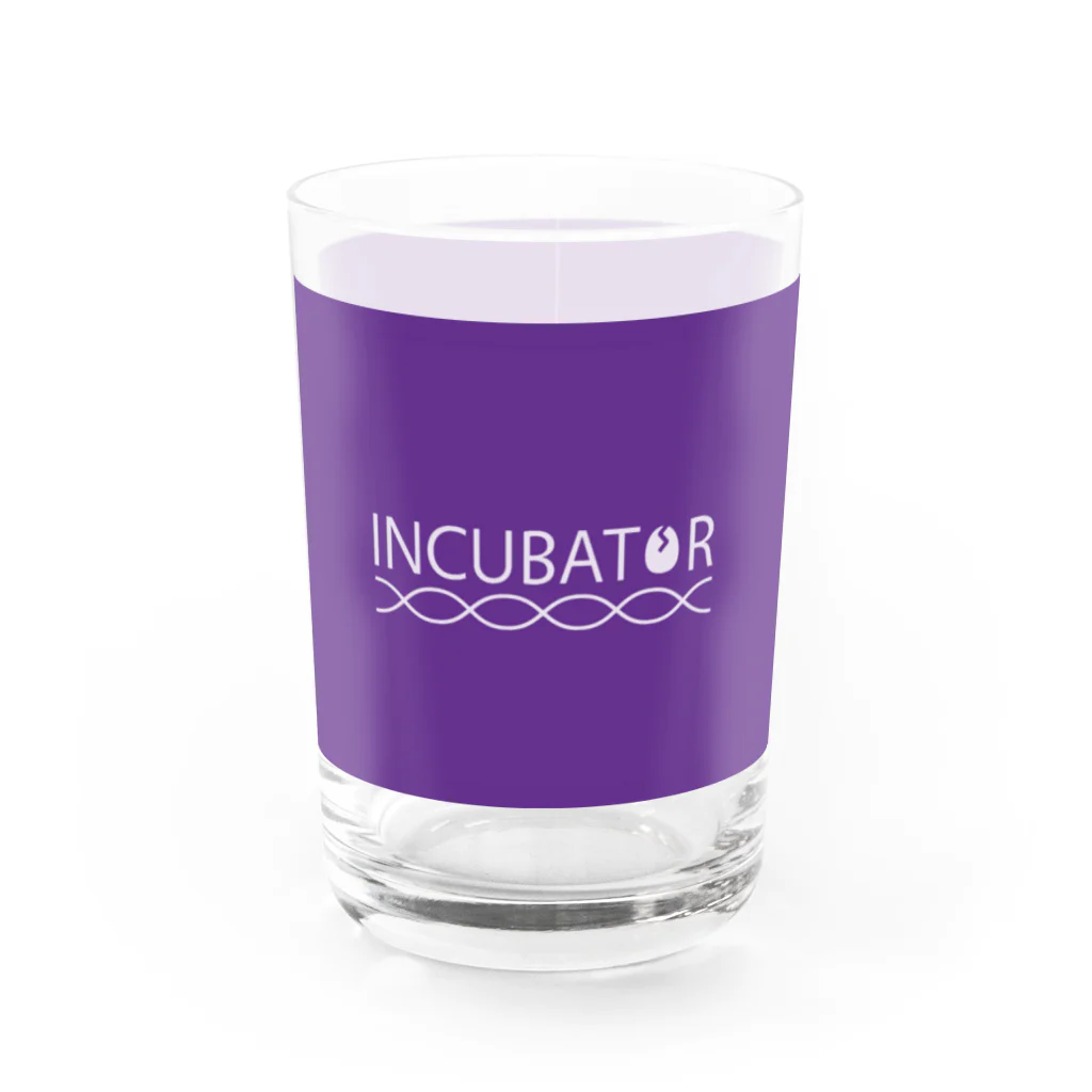 science bar INCUBATORのINCUBATOR グラス前面