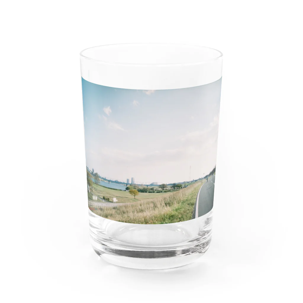 はち / きまぐれハチログのフィルム 河川敷 Water Glass :front