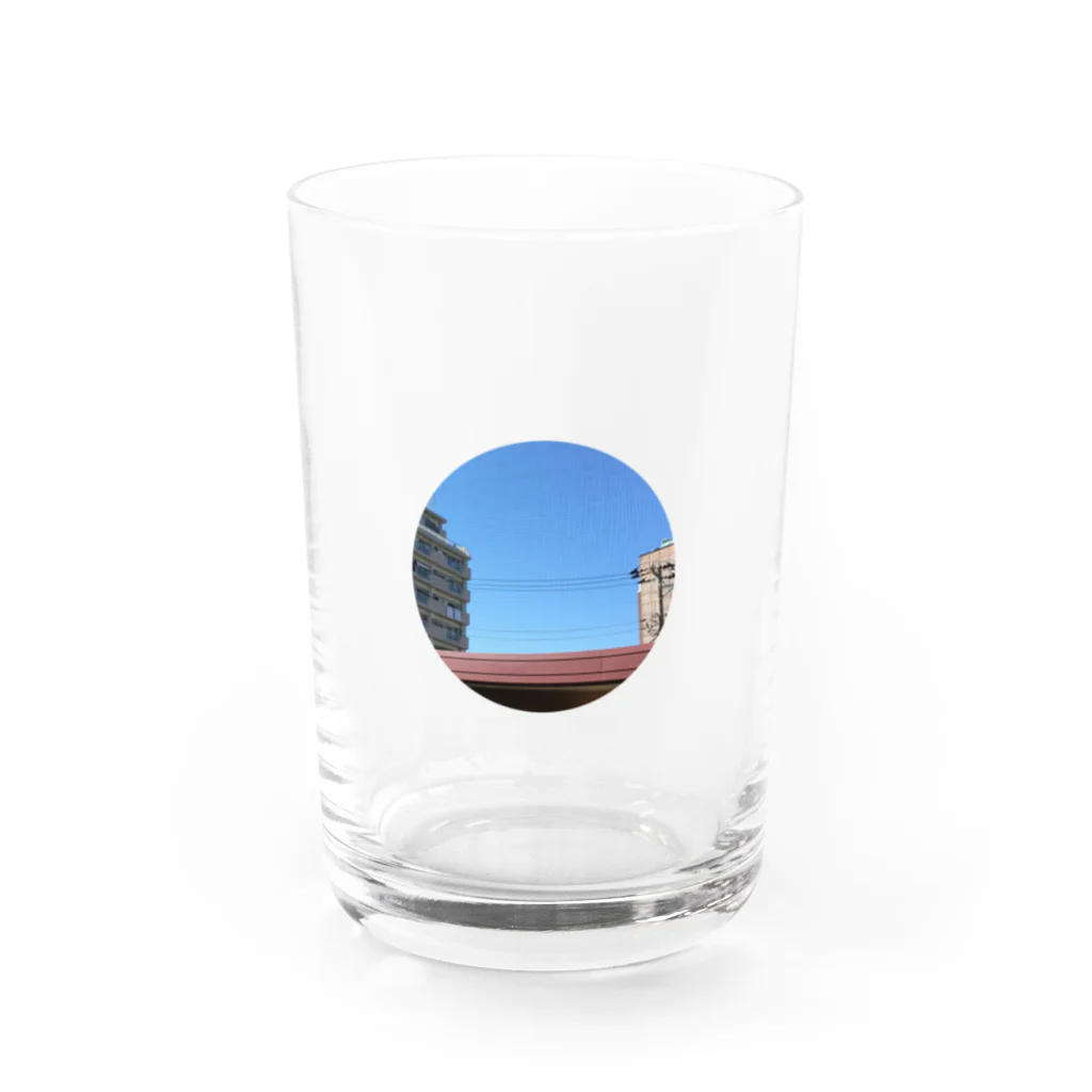 フランスピアノ山本のイラストたちの胸プリントで丸いフォト【なかがわデザイン】 Water Glass :front