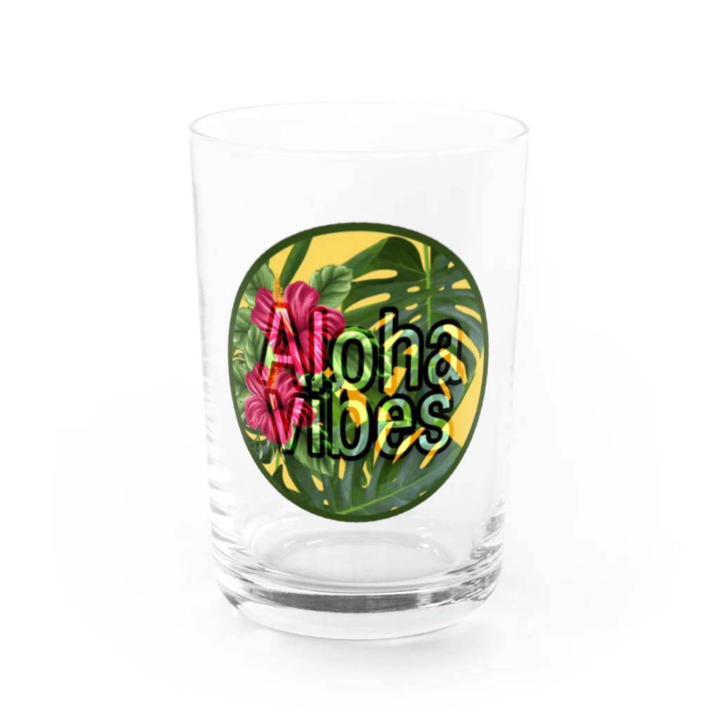 Kana Lilo BallardのAloha vibes🌺🌴 Water Glass :front