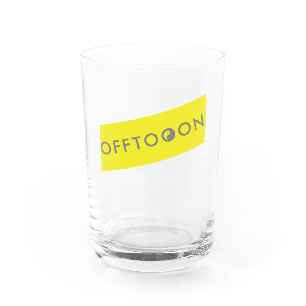 ウラナイステーションのOFFTOOON-Tシャツ グラス前面