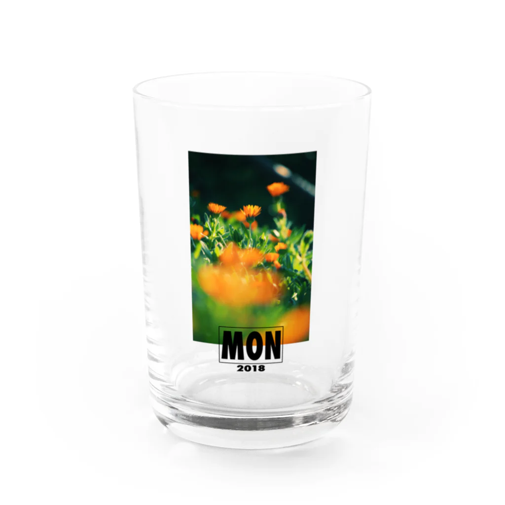 MONのロゴ入りまつばぎく Water Glass :front