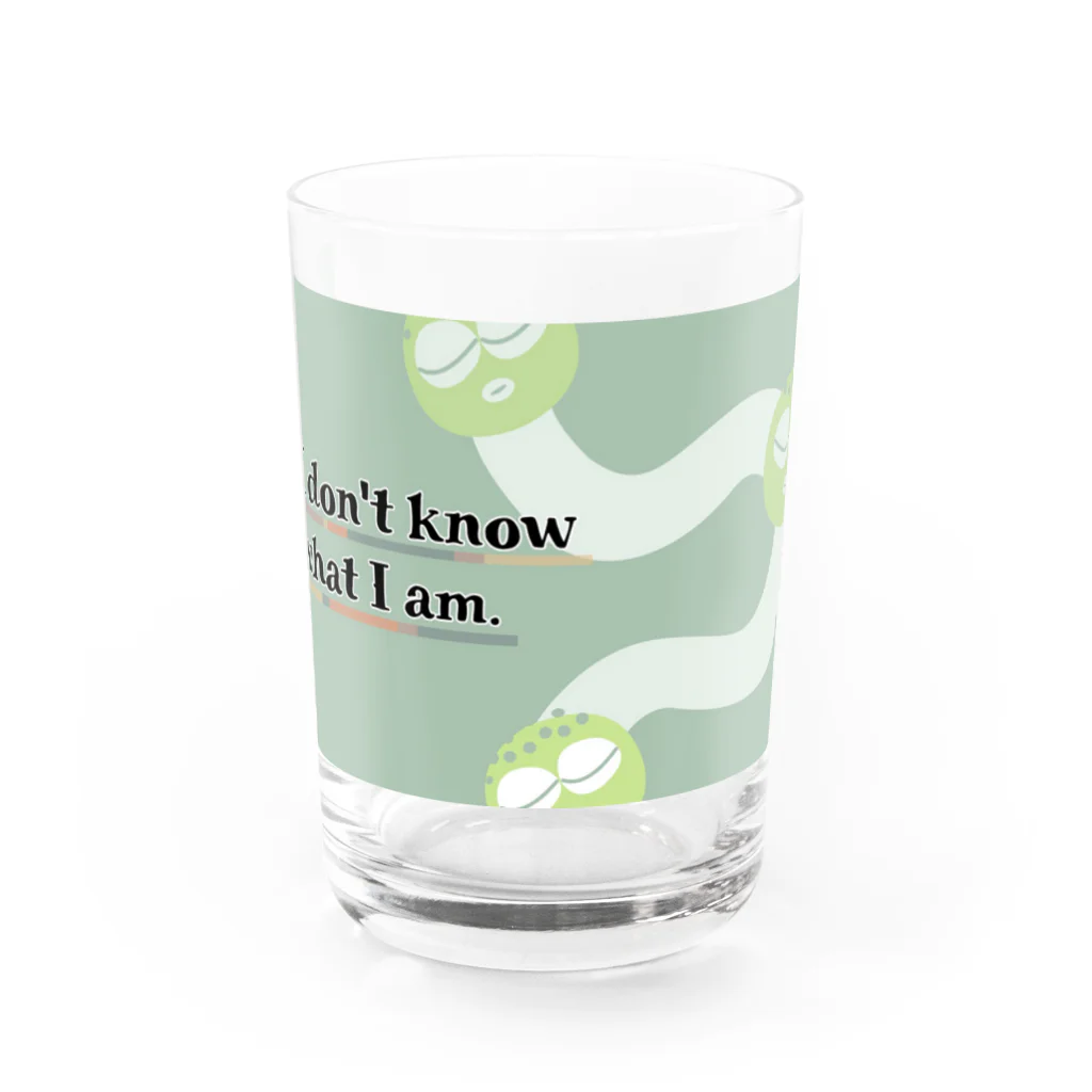 両手にパン🍞のI don't know what I am Water Glass :front