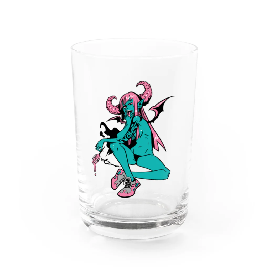 tama.llustrationのロックT ROCK'N PUNK - 悪魔ちゃん スニーカー Water Glass :front