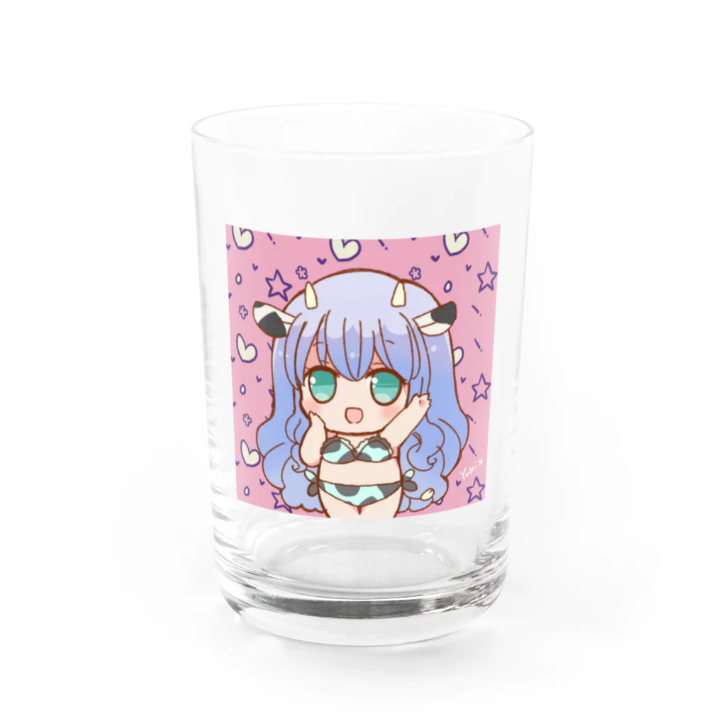 ゆきんこのお店SUZURI支店のセクシー牛ちゃん Water Glass :front