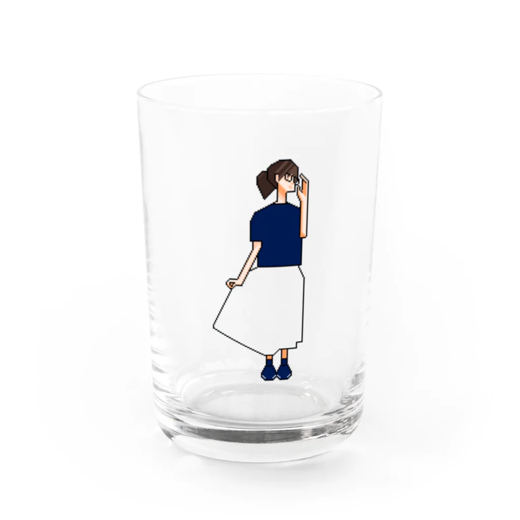 ずぅんの透明なスカートの女の子 Water Glass :front