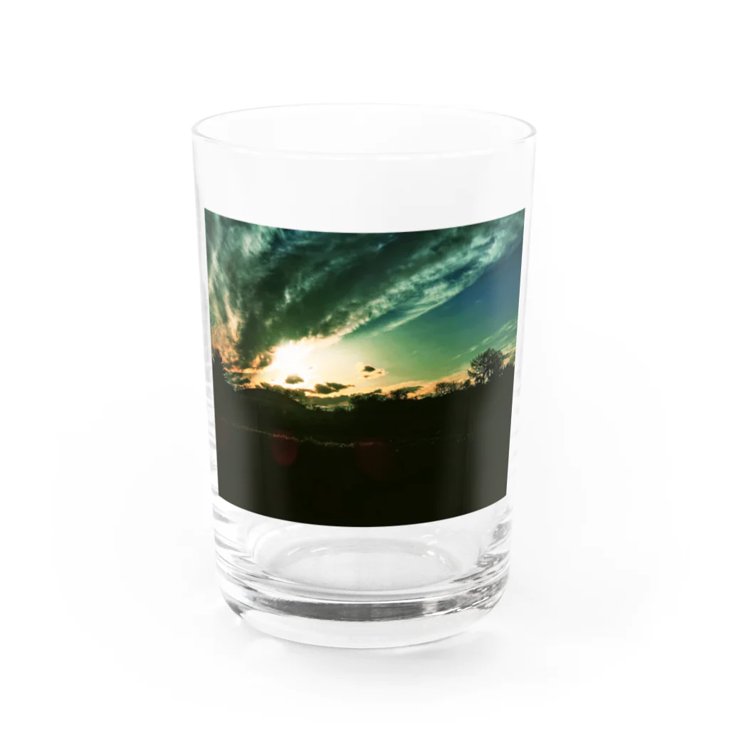 SHOPマニャガハの変わる空、変わる雲 Water Glass :front