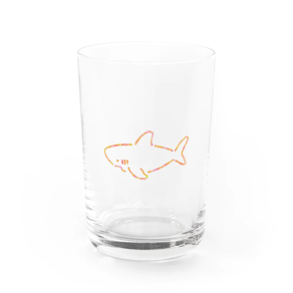 サメ わりとおもいのわりとシンプルなサメ2021ピンク系Ver. Water Glass :front