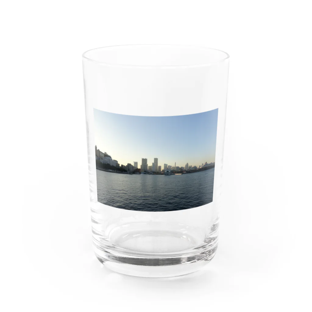 日常の中から見つけよう。の冬の横浜 Water Glass :front