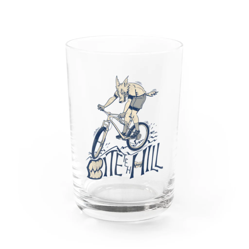 nidan-illustrationの"BITE the HILL" Water Glass :front