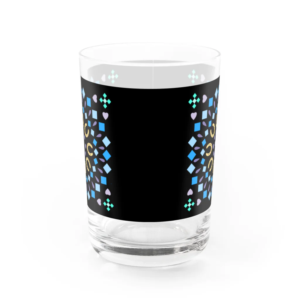 モノツクルヒト　Fuku～ふく～のモロッカン風蹄鉄模様 Water Glass :front