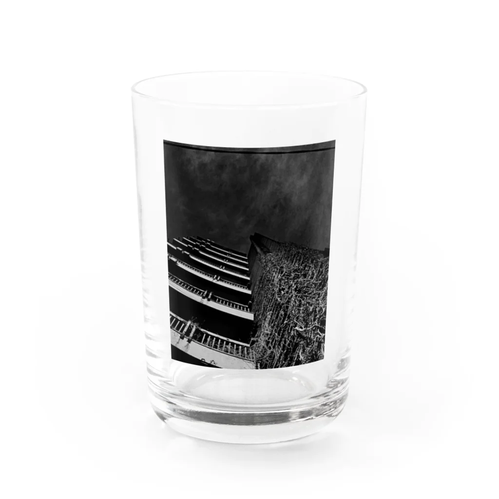 AwesomeのOld building  Water Glass :front