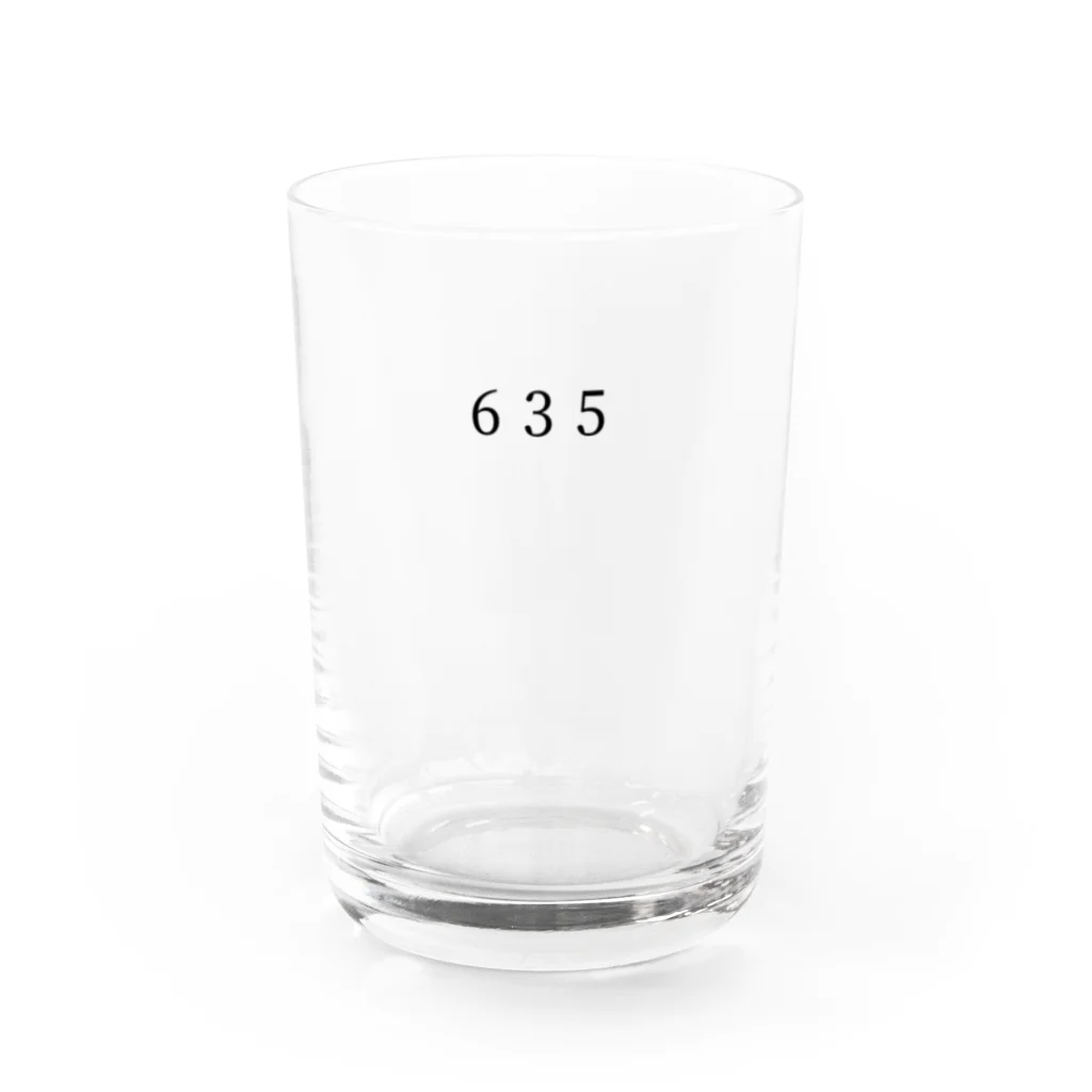 635の635 グラス前面
