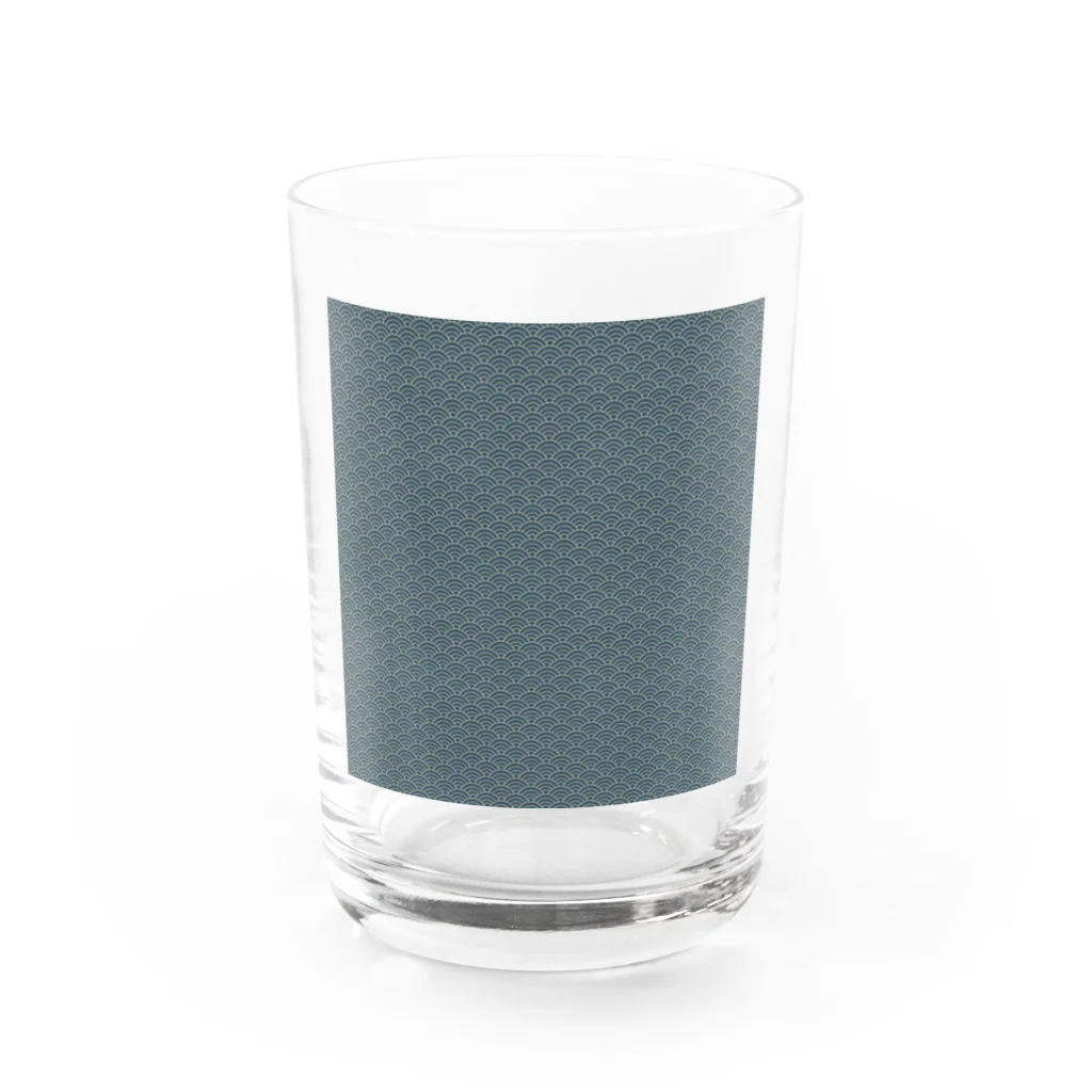 ヨープキャンが気になったの緑模様 Water Glass :front