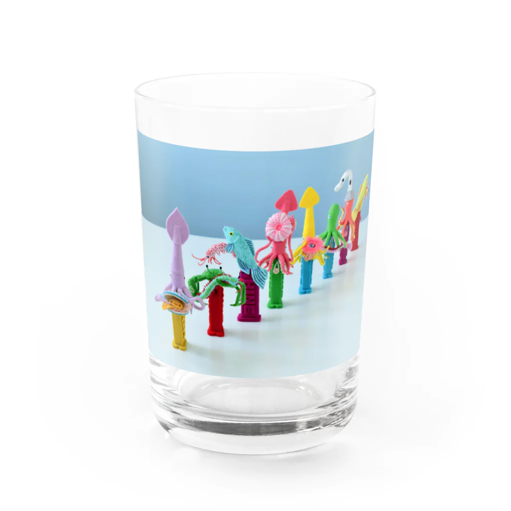 水島ひねのHINEZ 勢揃い Water Glass :front