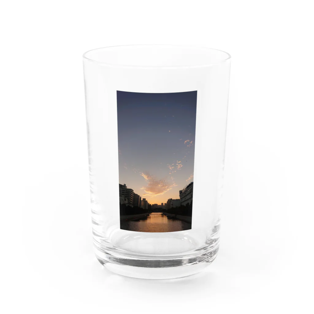 studio applauseのナニタベヨウカナ Water Glass :front