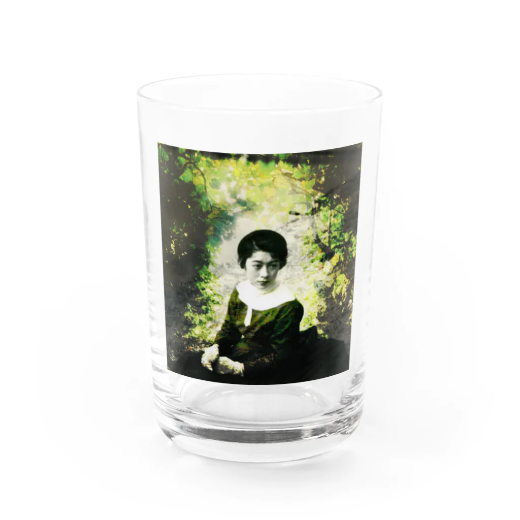 迷建築でお風呂の昭和女子図鑑 Water Glass :front