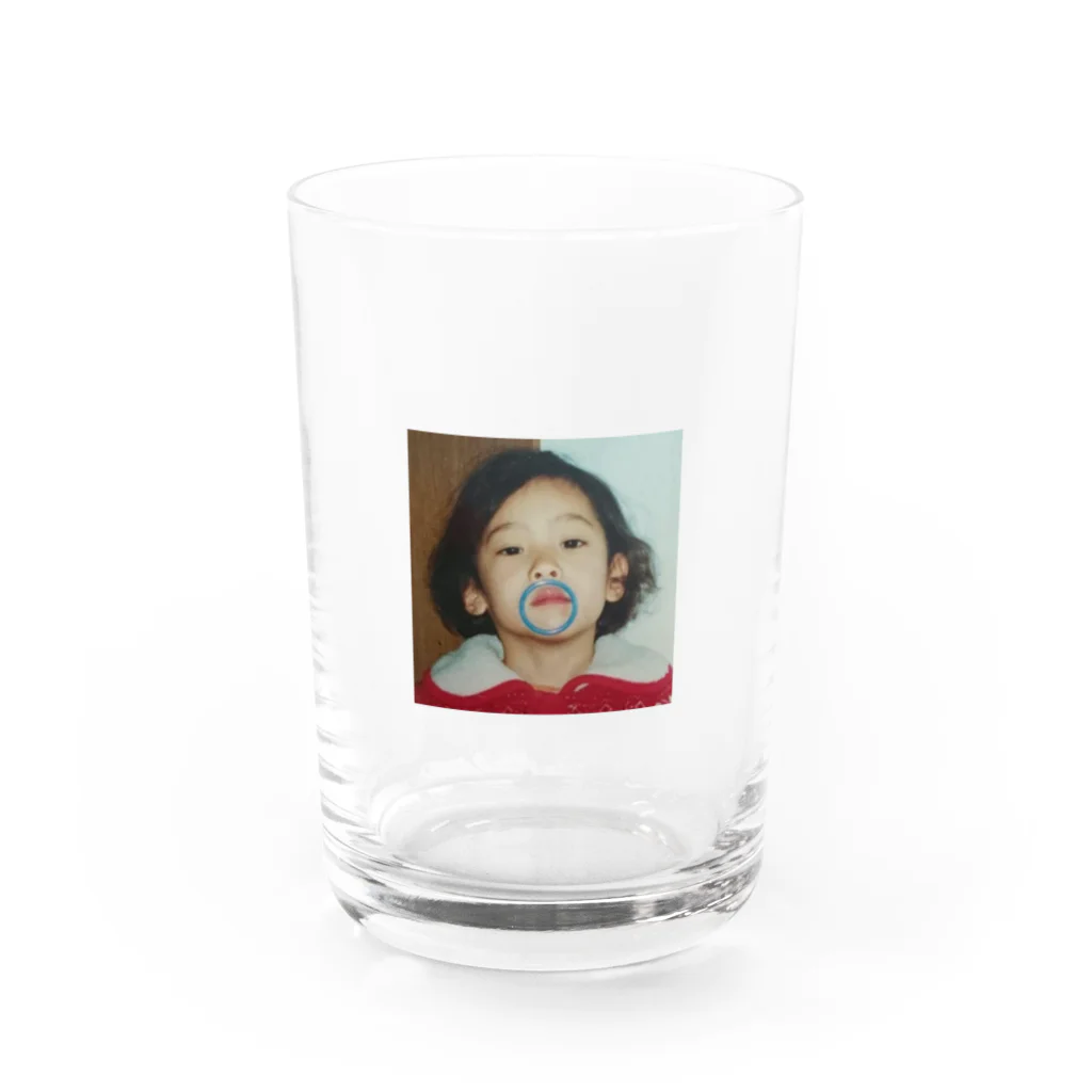 小島ふかせ画伯のボッタクリ商売の小島ふかせの幼少期です。 Water Glass :front