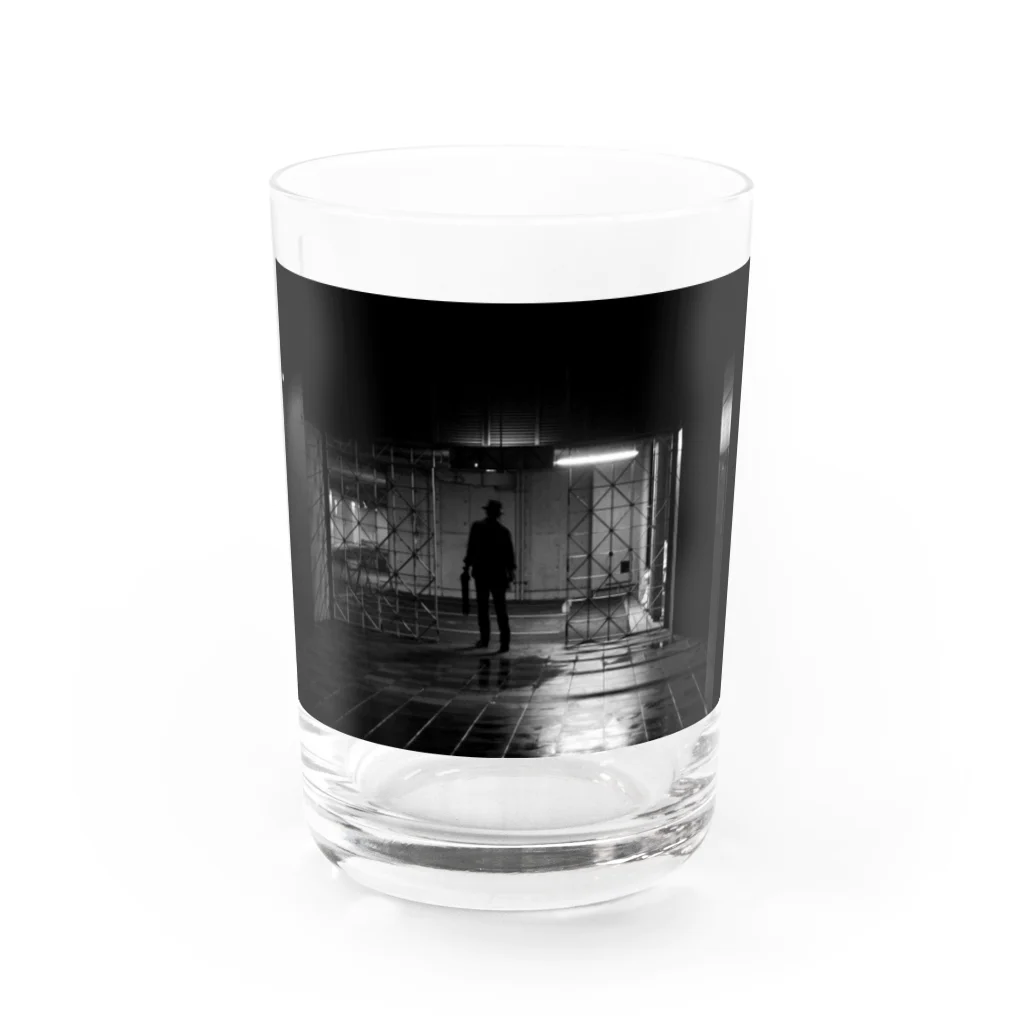 URAMENIの写真家中川 Photo series 4 Water Glass :front