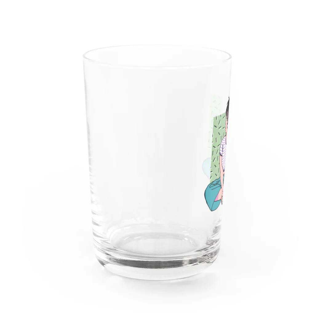 ホーム・はとばんぬ・ホームのレトロでプラスサイズな女の子その1 Water Glass :left