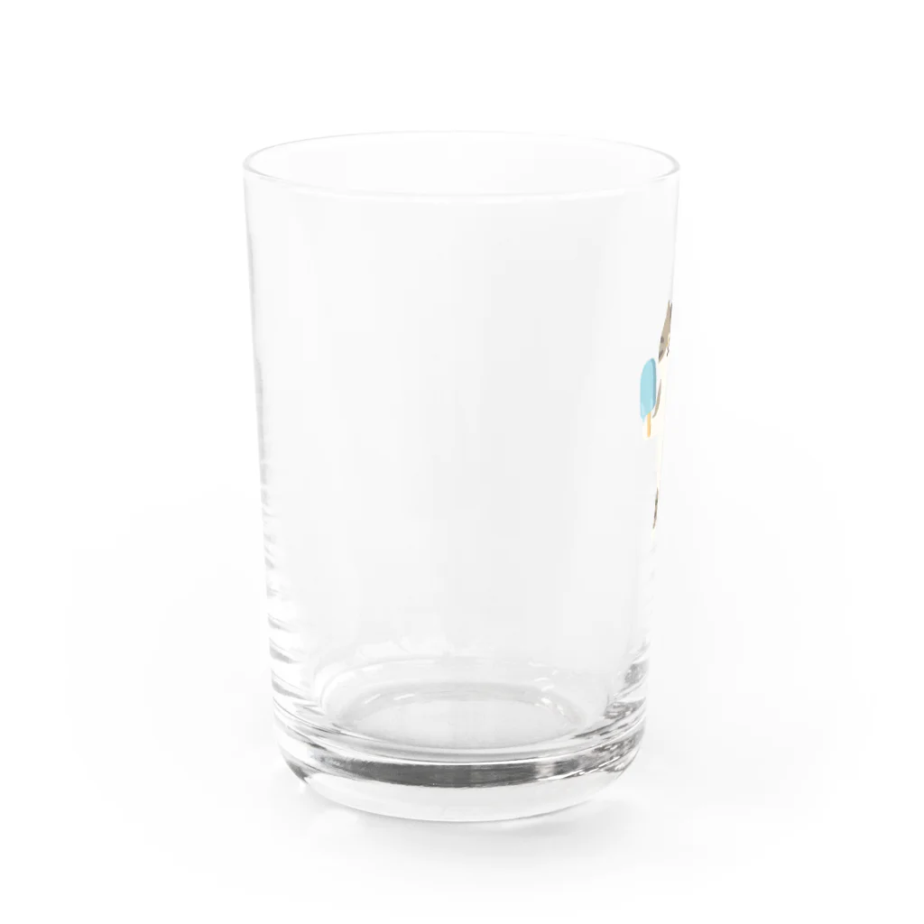 SUIMINグッズのお店のソーダアイスを意気揚々と運ぶねこ Water Glass :left