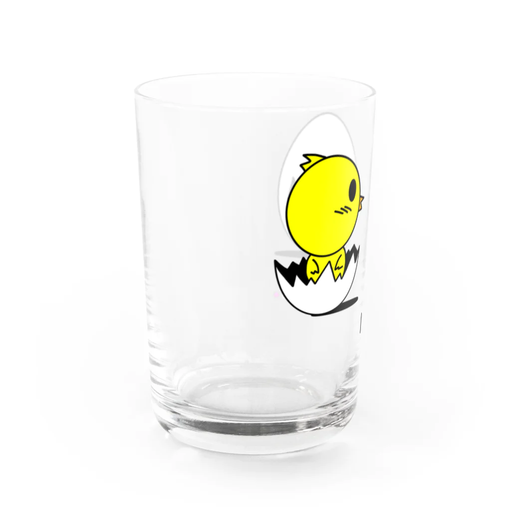 PLUM  VILLAGEの『HUNGRY EGG』「・・・ん？」 Water Glass :left