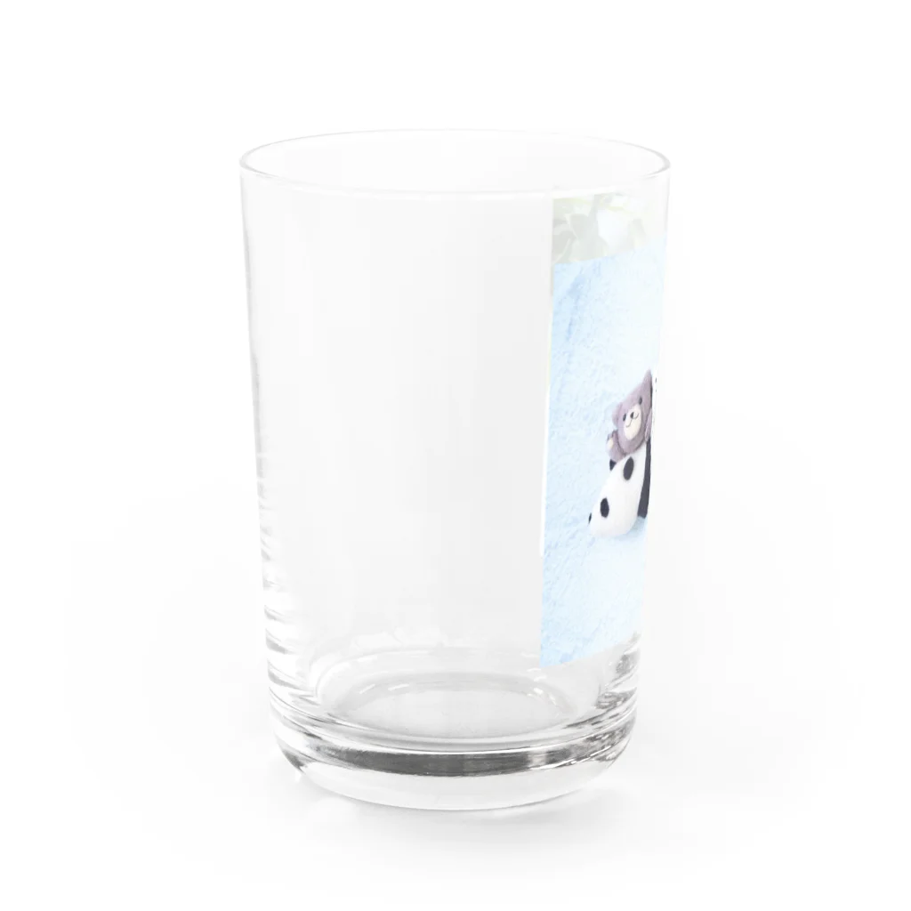 kumamia（くまみあ）のくまの3兄弟（寝そべりパンダ） Water Glass :left