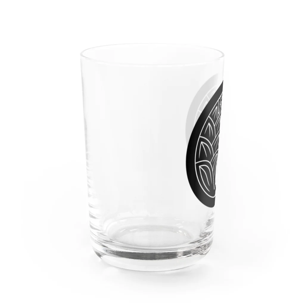 オノマトピアの丸に抱き茗荷（みょうが）家紋デザイン Water Glass :left