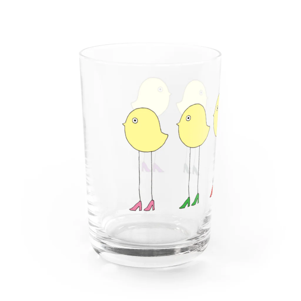 Sen ve snu -夢の中の夢-suzuri店のひよこっちみんな5匹 Water Glass :left