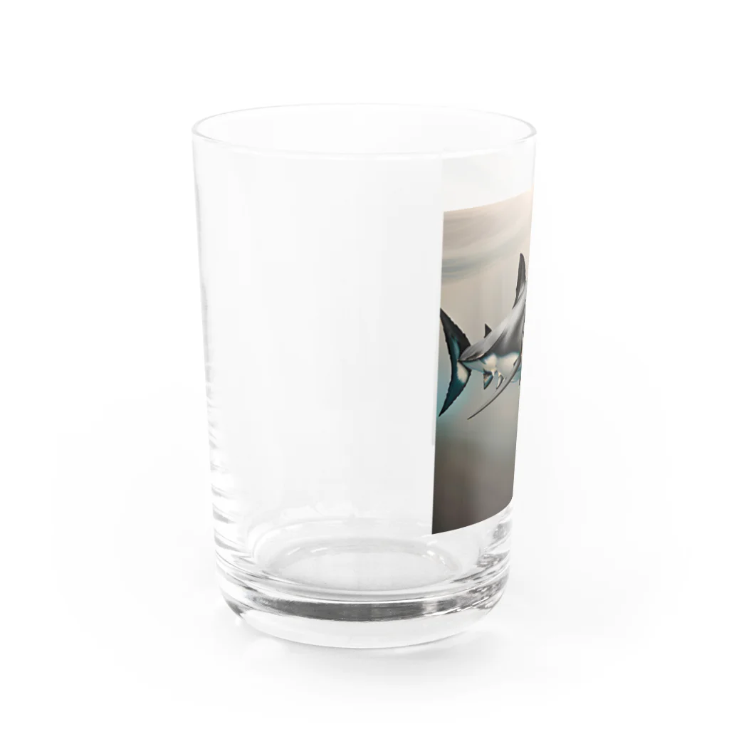 WorldShopのシネマティックなメガロドンのイラストアイテム Water Glass :left