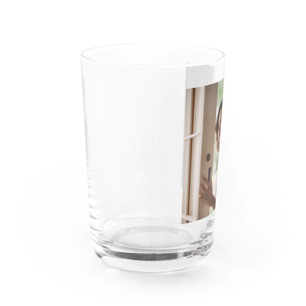 NOBIIDAの笑顔がすてき Water Glass :left