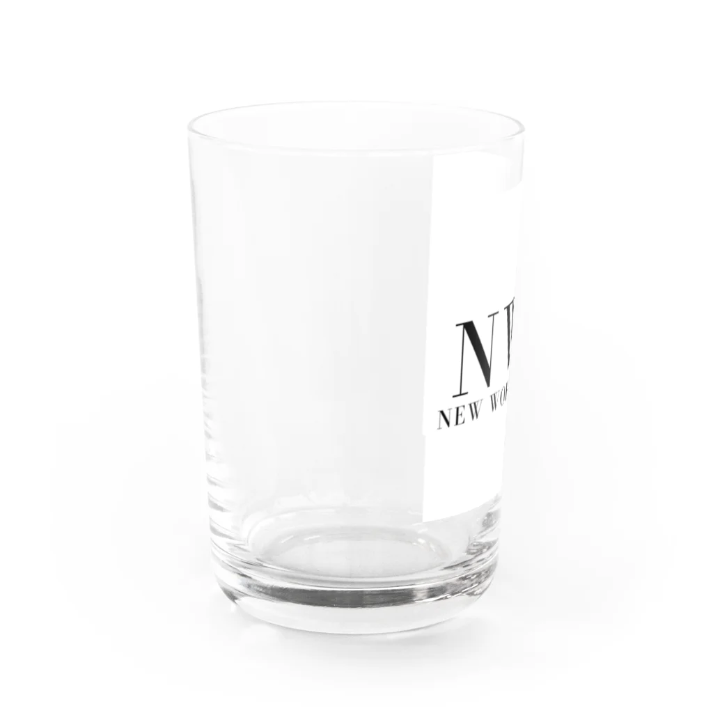 TIG_HRKWのNWO Water Glass :left