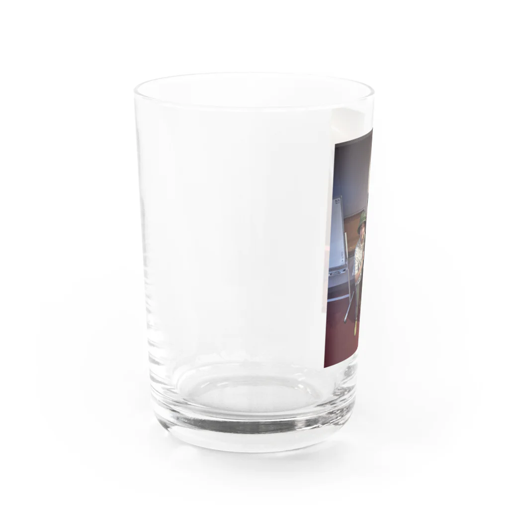 チルダーリーアイの2023 THE W 2回戦 忠犬立ハチ高 Water Glass :left