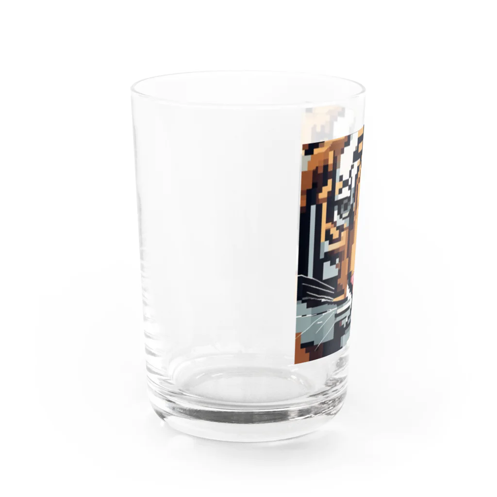 ki1962のドット絵で描かれた虎のアップ画像のプレミアムグッズ Water Glass :left