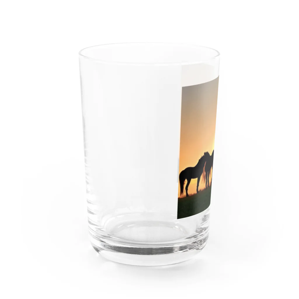 宇宙開発デザイン科の夕陽の中の馬 Water Glass :left