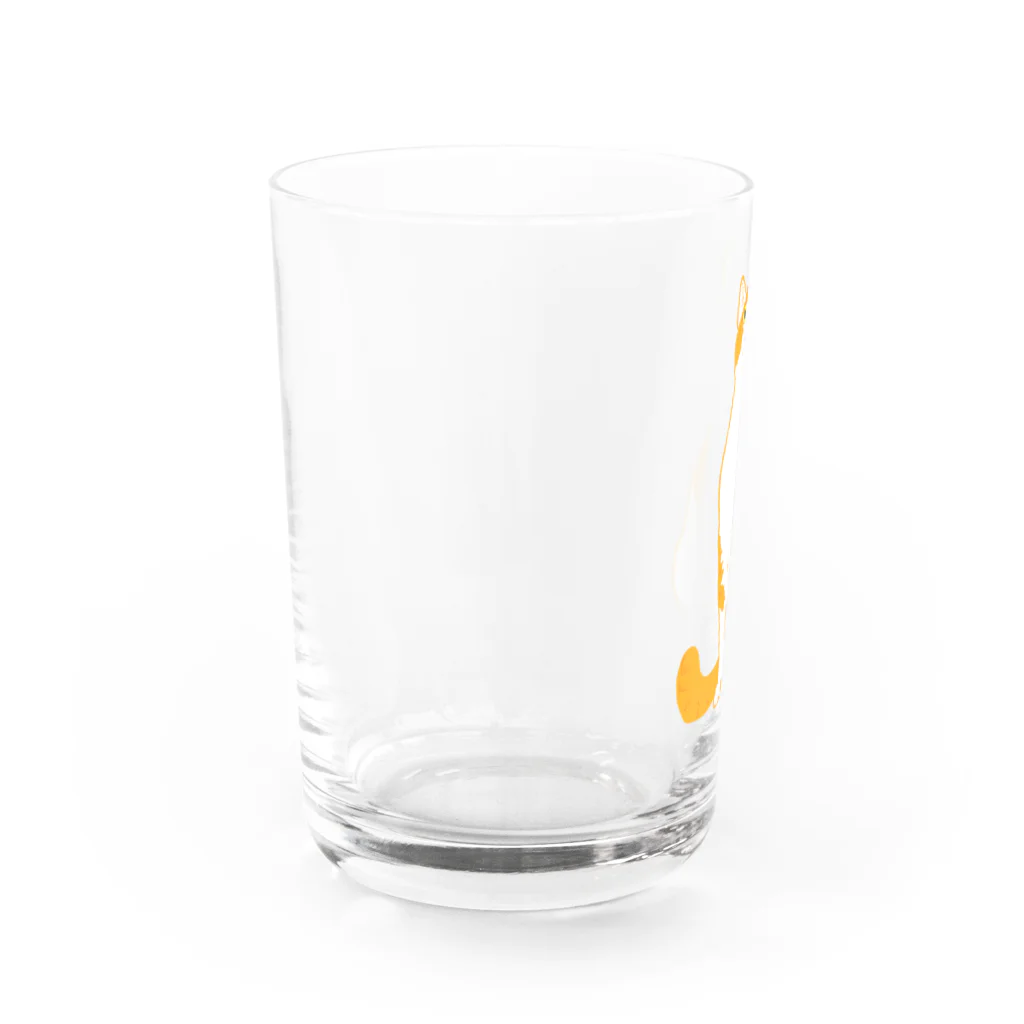 うちのねこの茶白猫　上が気になる Water Glass :left