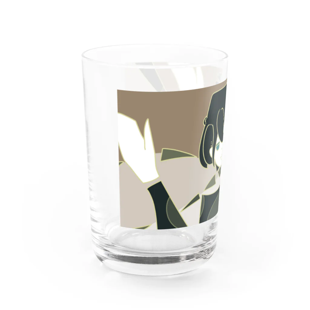 ジト目のサァサァお立ち台 Water Glass :left