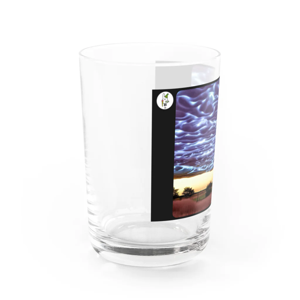 takuSHOP99の夕焼けの雷雲 Water Glass :left