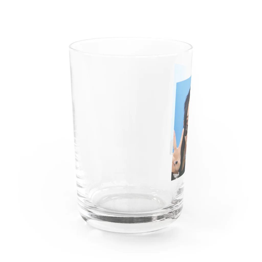 吉沢の庭の吉沢の証明写真2024 Water Glass :left