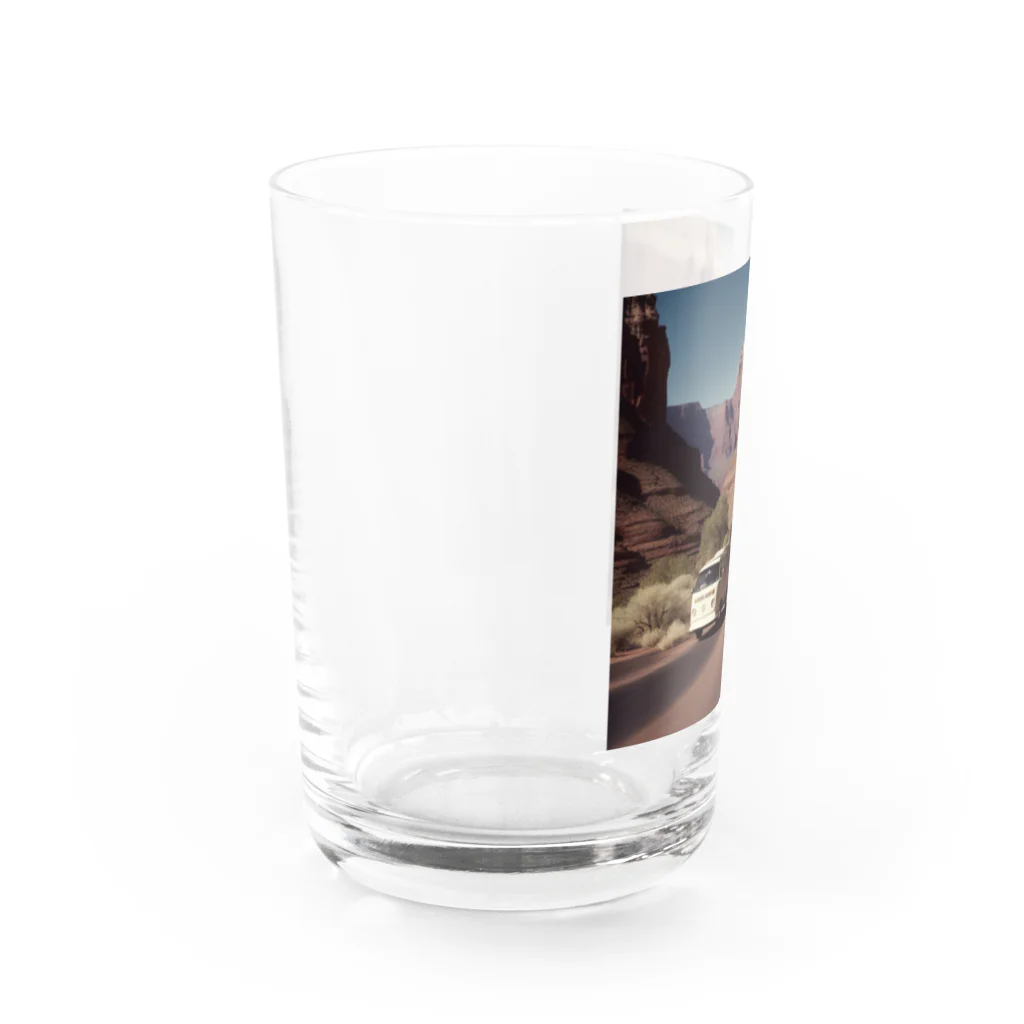 ta95のピラミッド（エジプト）を旅するワーゲンバス Water Glass :left