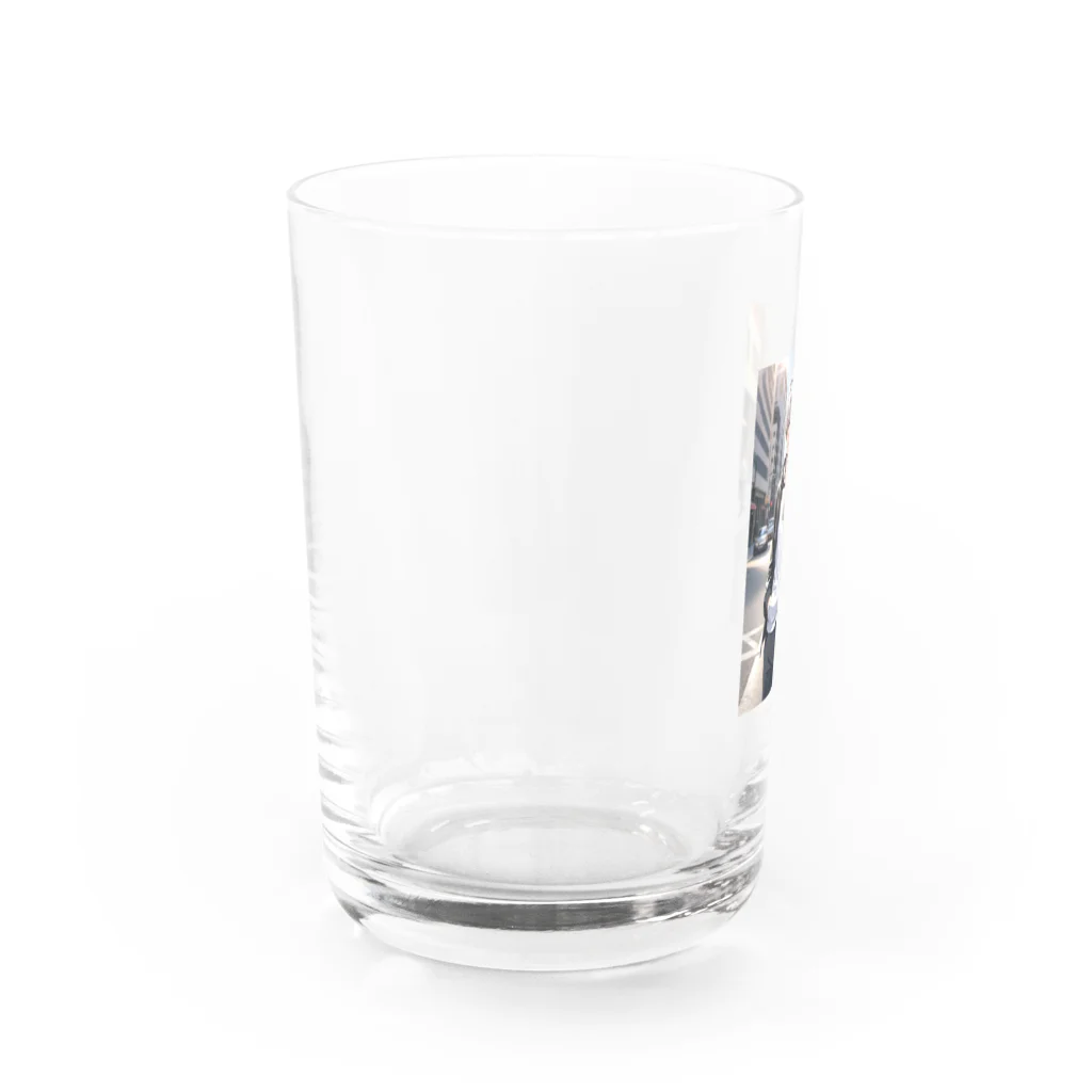 ほっこりアニメマートの白髪メガネ男子 Water Glass :left