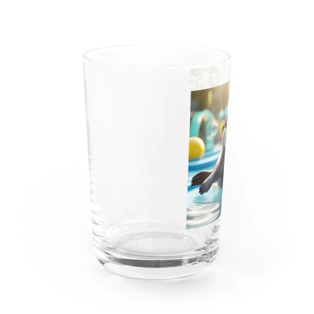 アカギソウシのあかちゃんらっこ Water Glass :left