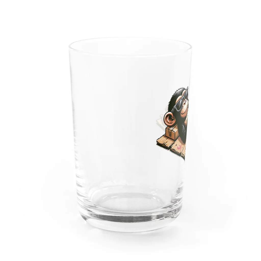 Homeless_chimpanzeeの陽気なホームレスチンパンくん Water Glass :left