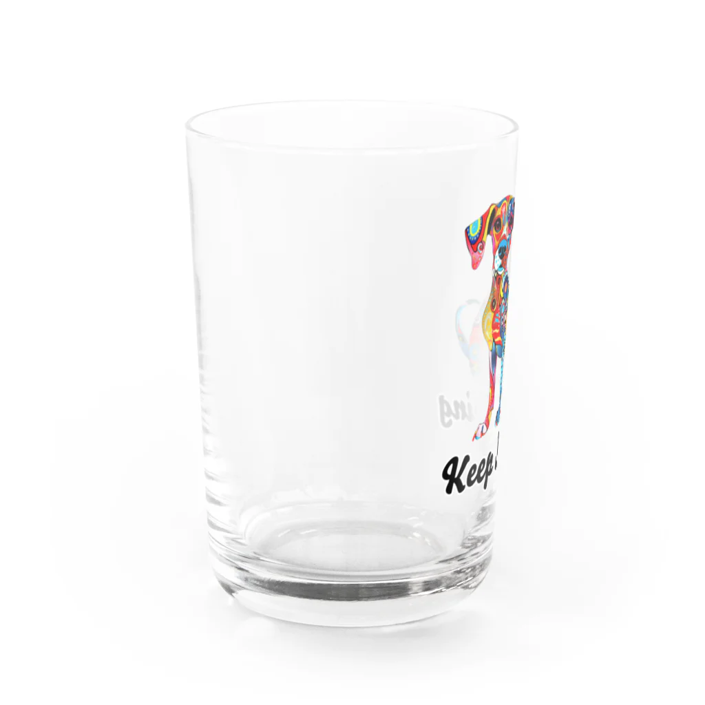 G.O.A.T.designのカラフルな模様を身に纏った犬 Water Glass :left