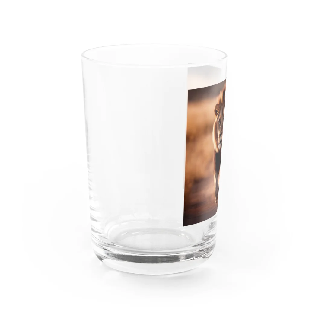 namuhatimanの走っているライオン Water Glass :left