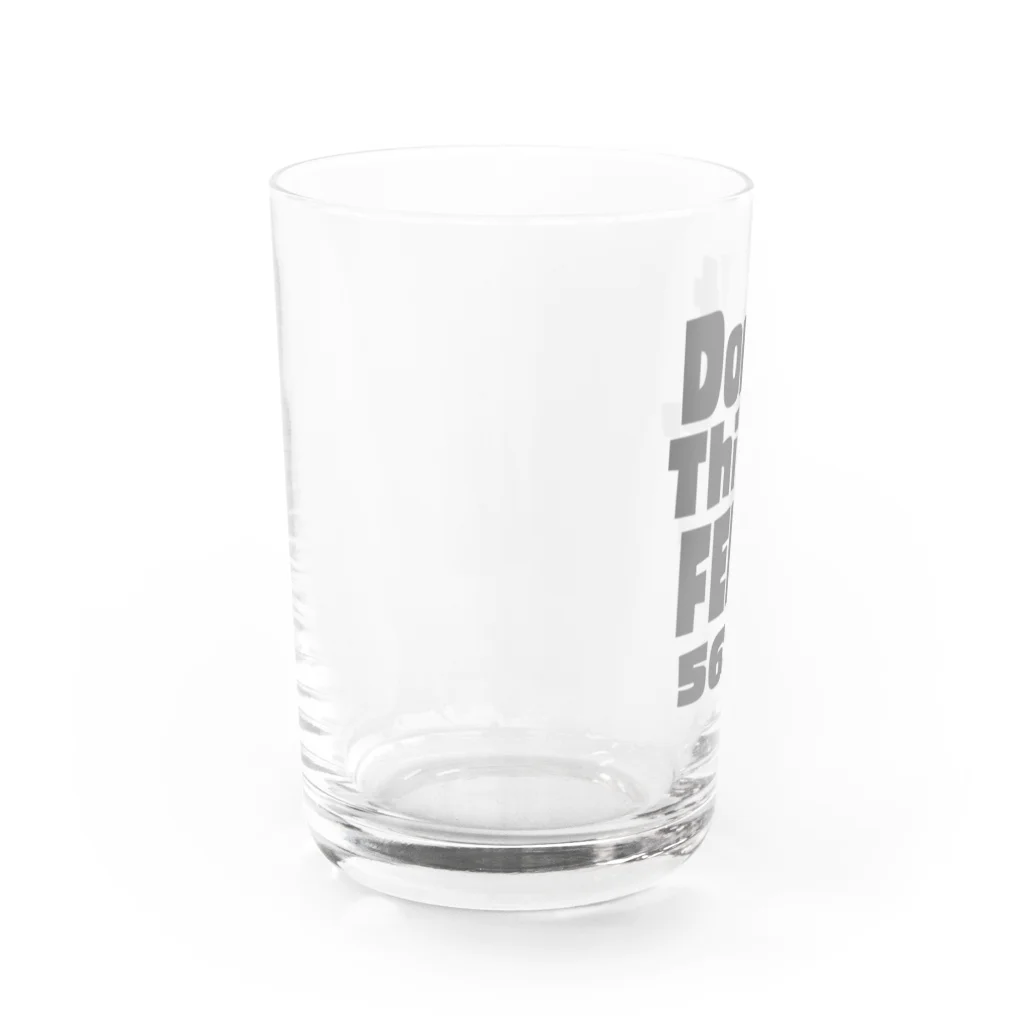 ゴルフバカイラストレーター野村タケオのNOM SHOPのDon't think, FEEL!　グッズ Water Glass :left