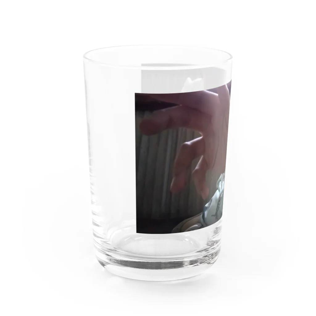 自撮りさんの見つけたロリータ Water Glass :left