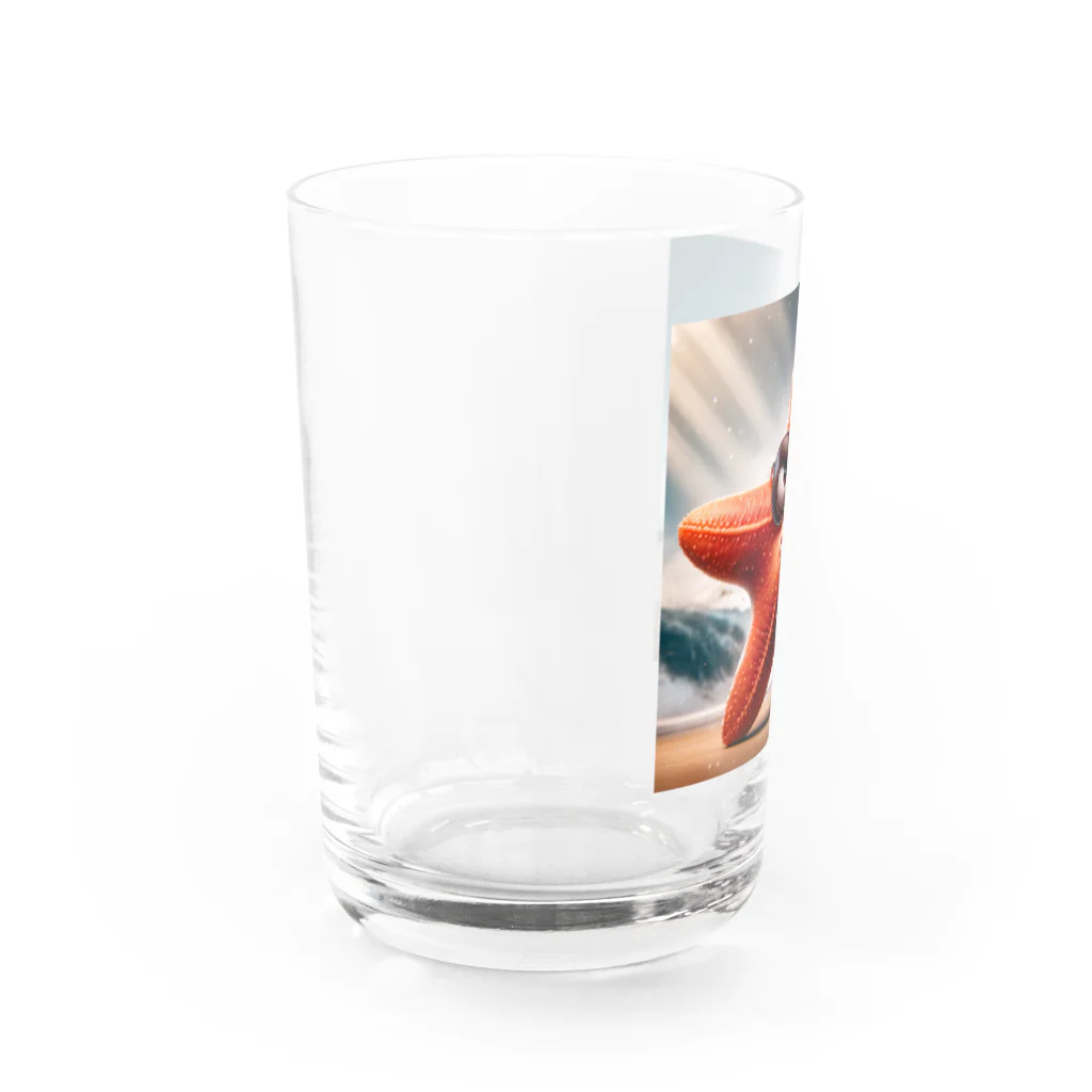 KIglassesのサングラスをかけた少し怒ったヒトデ - 海のユニークな仲間！ Water Glass :left