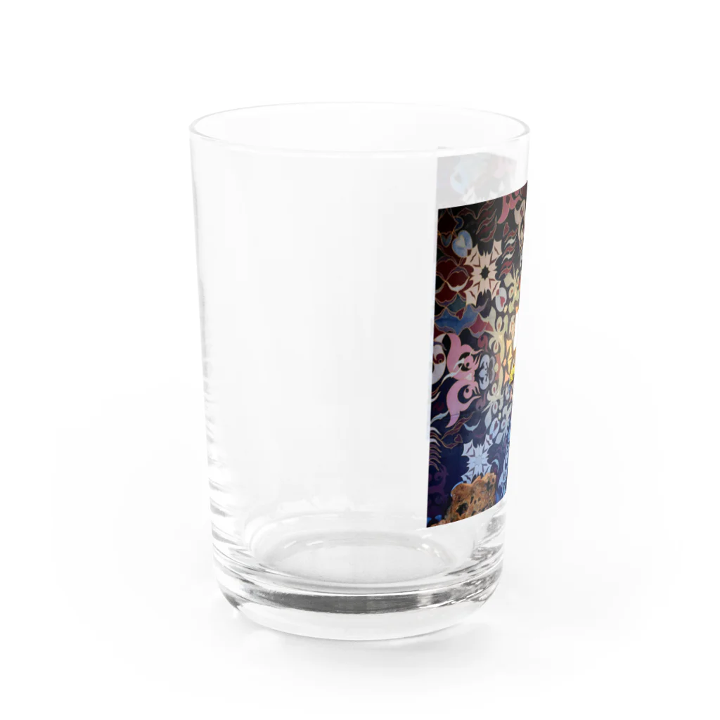 悲喜交々の新天地正方 Water Glass :left